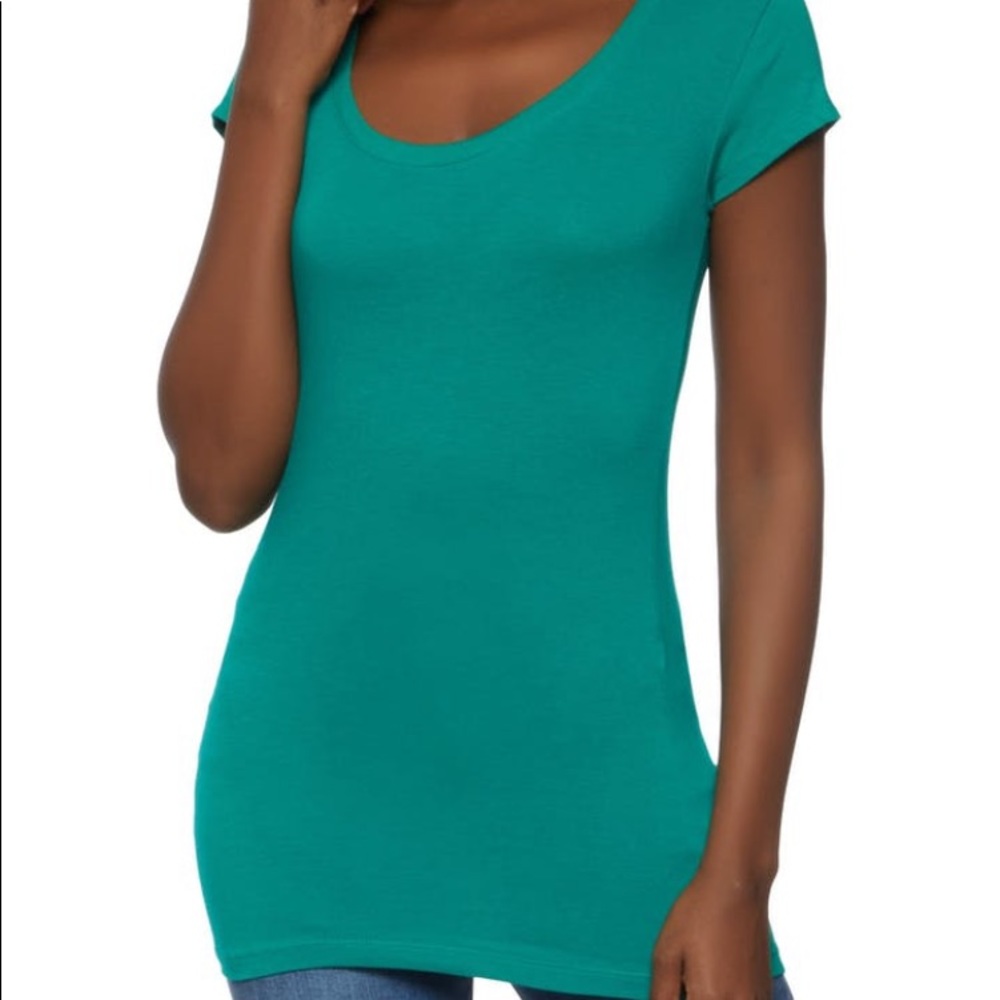 Solid Scoop Neck Tee
